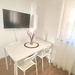 Alternus-apartman Dora Apartment